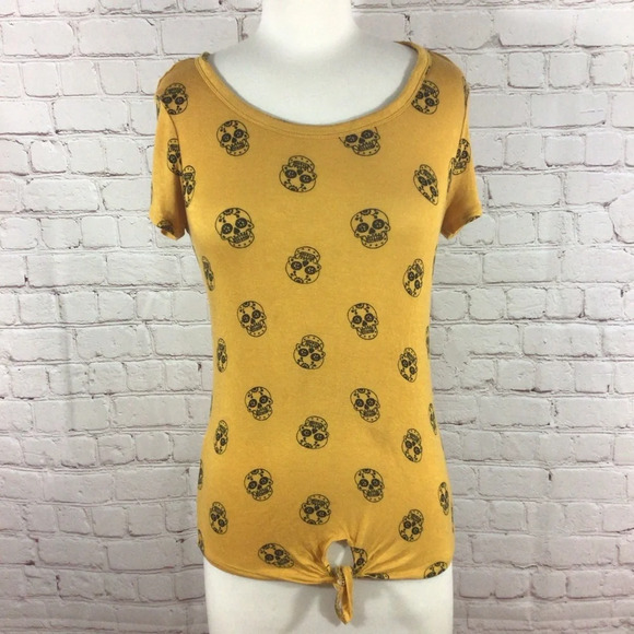 No Boundaries Yellow Sugar Skull Tie Front Top - Size Small - Picture 1 of 8